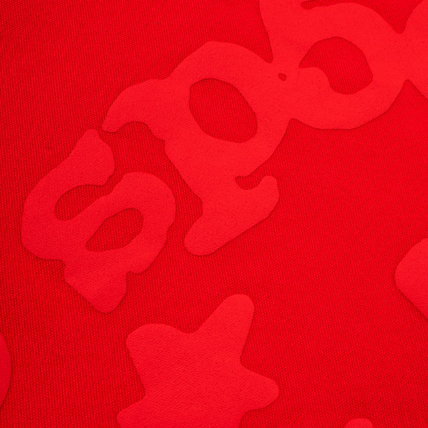 RED BELUGA OVERSIZED TOTE
