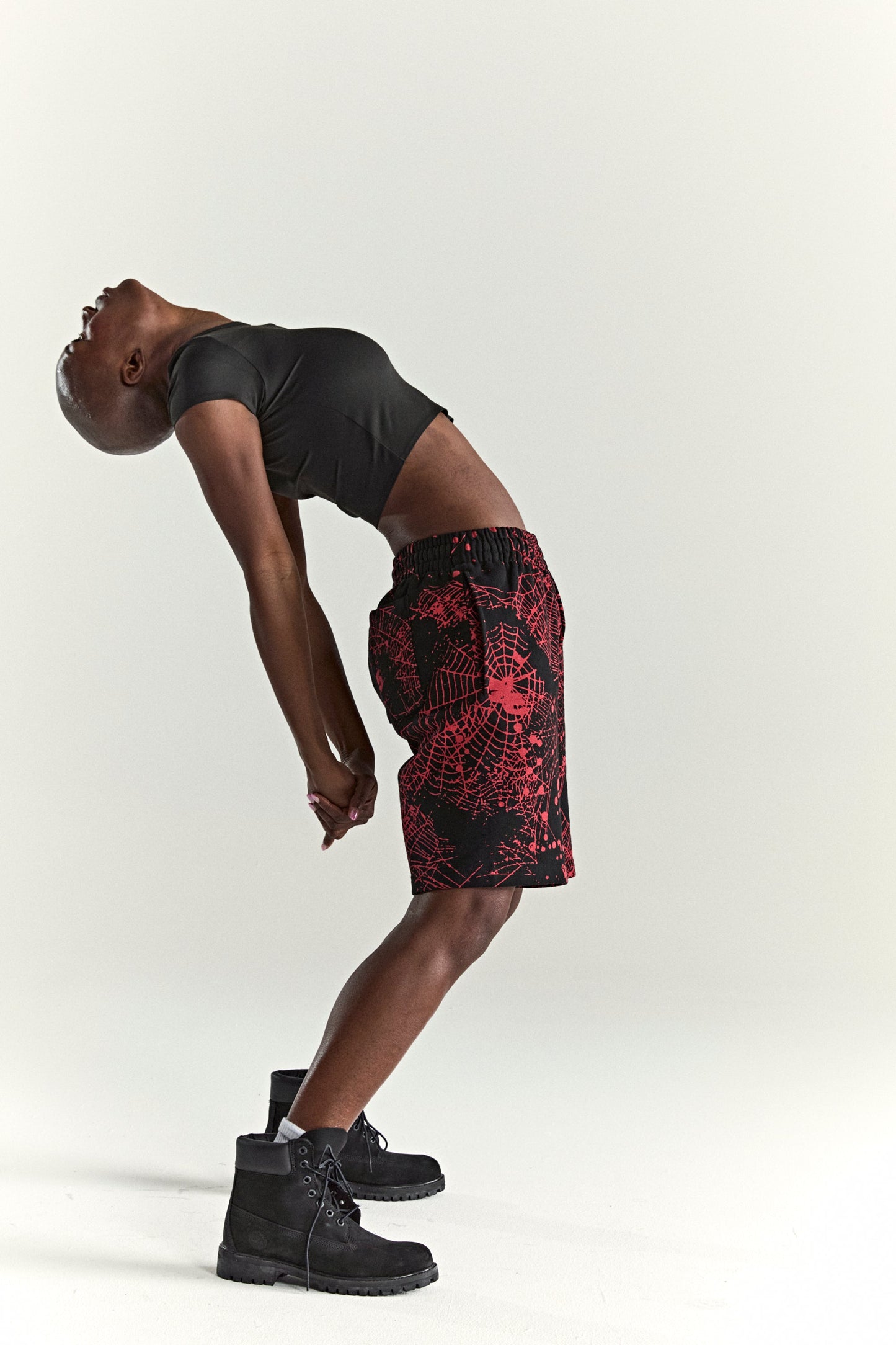 BLACK AOP WEB V2 SWEATSHORT ON MODEL