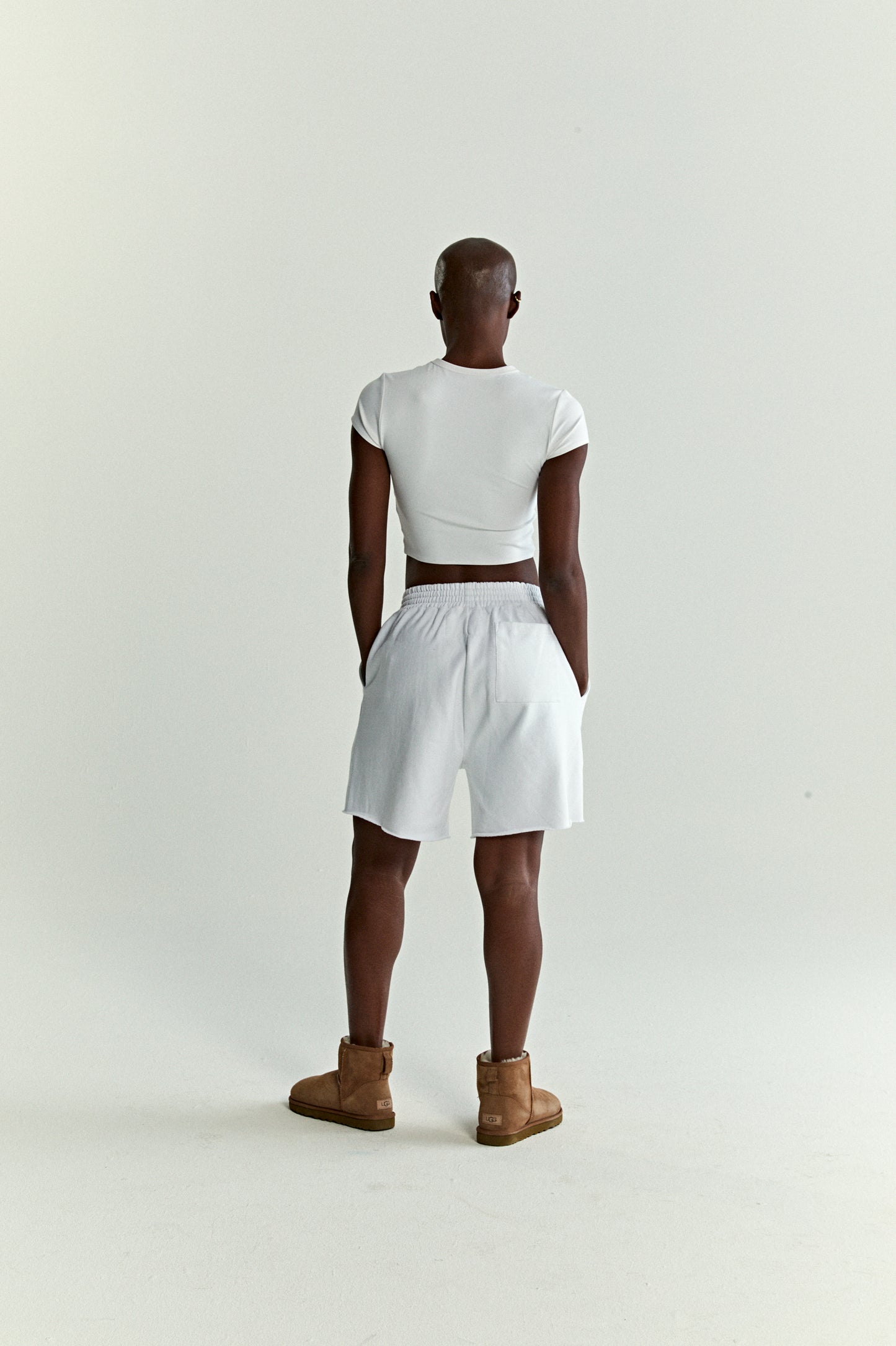 WHITE OG WEB V2 SWEATSHORT ON MODEL
