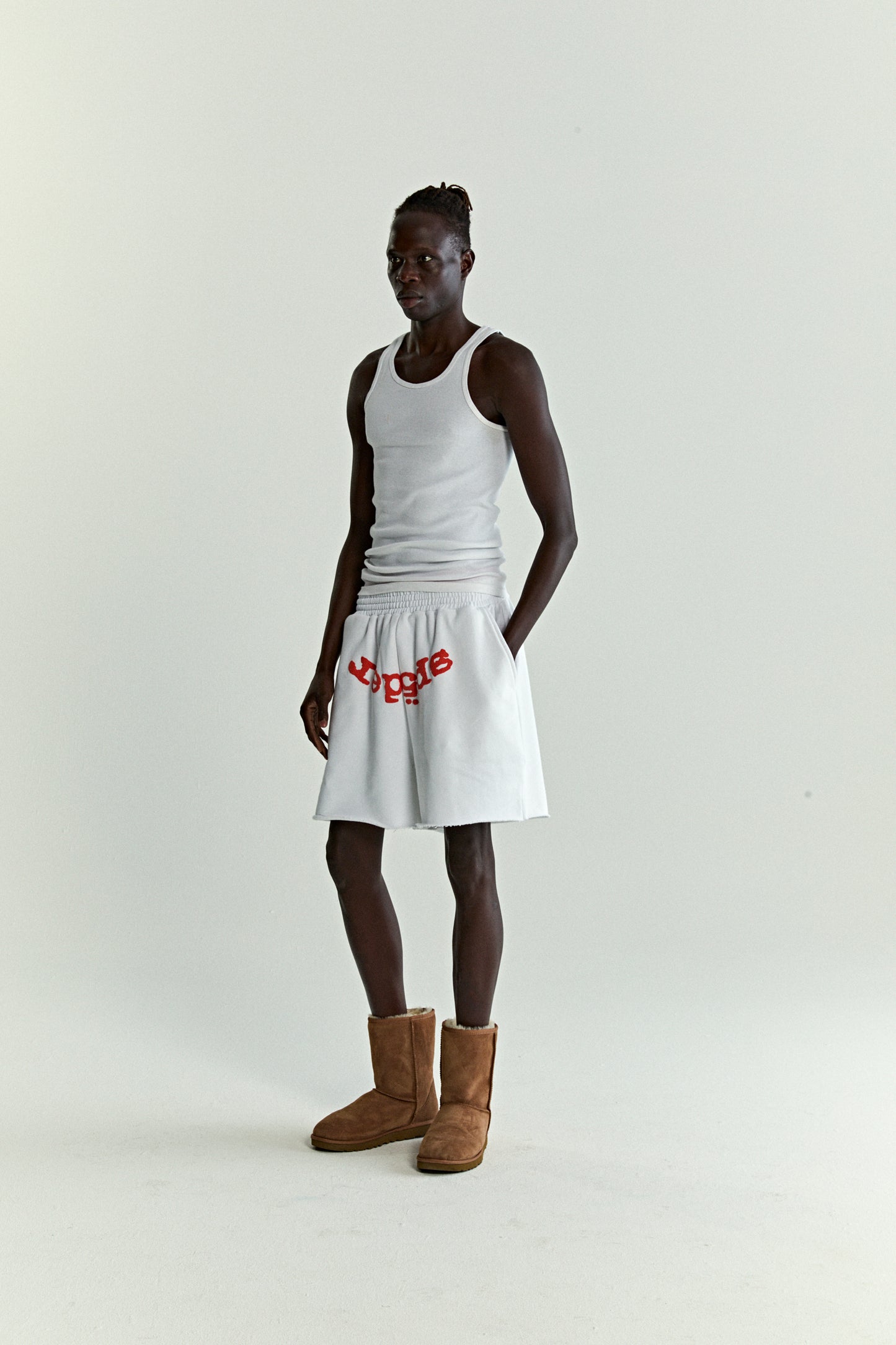 WHITE OG WEB V2 SWEATSHORT ON MODEL