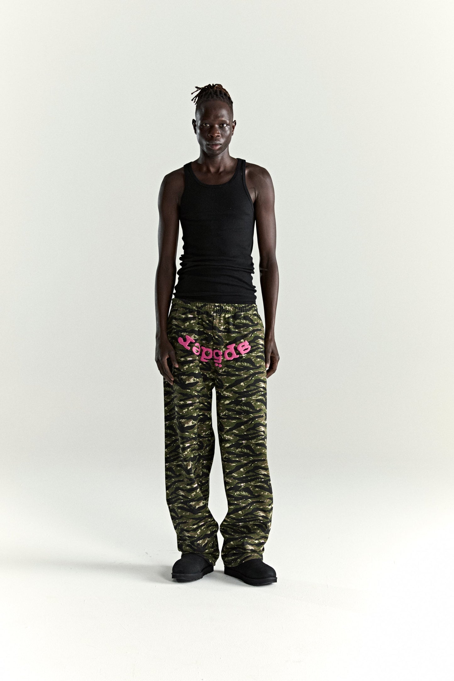OG WEB V2 TIGER CAMO SWEATPANT ON MODEL