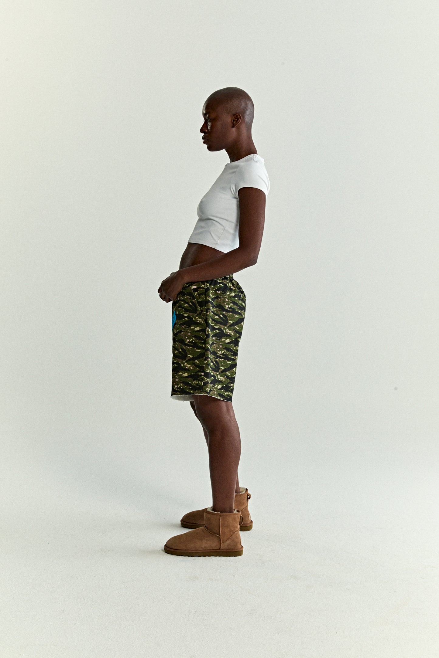 OG WEB V2 TIGER CAMO SWEATSHORT ON MODEL