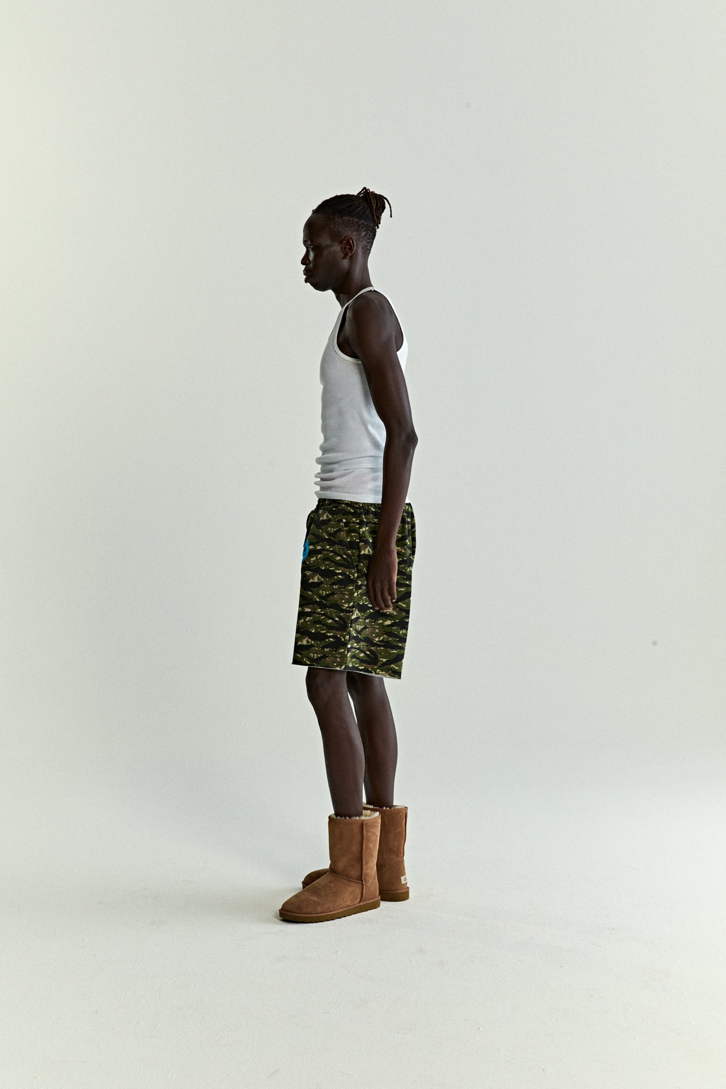 OG WEB V2 TIGER CAMO SWEATSHORT ON MODEL