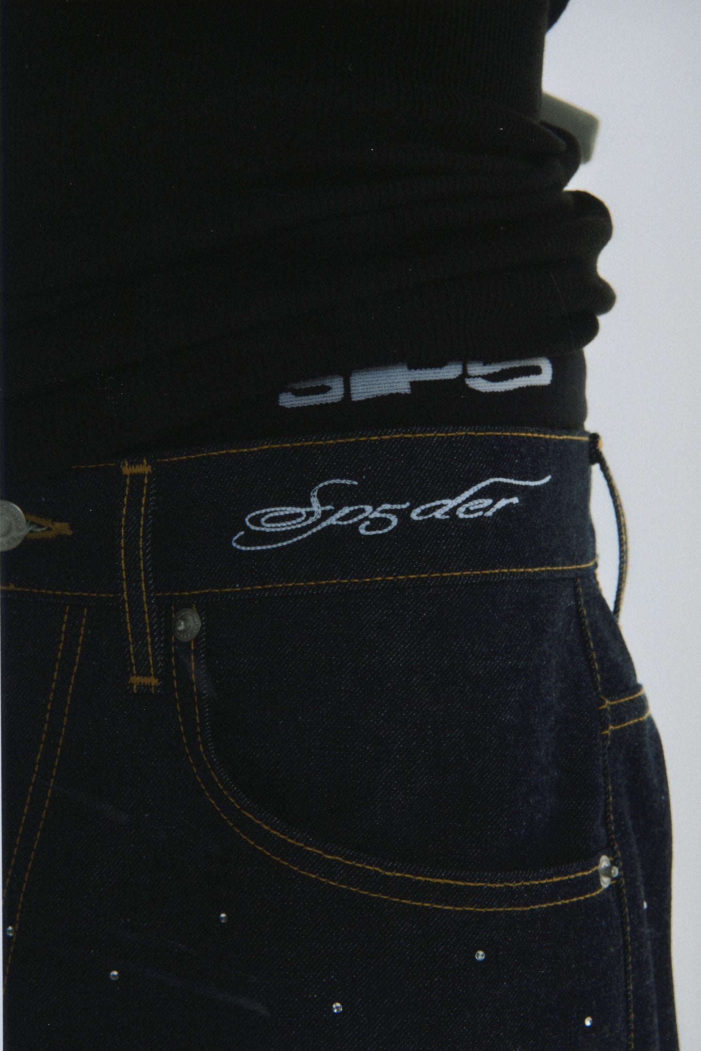 INDIGO STAR DUST DENIM SHORT ON MODEL