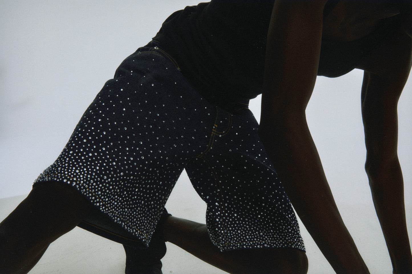 INDIGO STAR DUST DENIM SHORT ON MODEL
