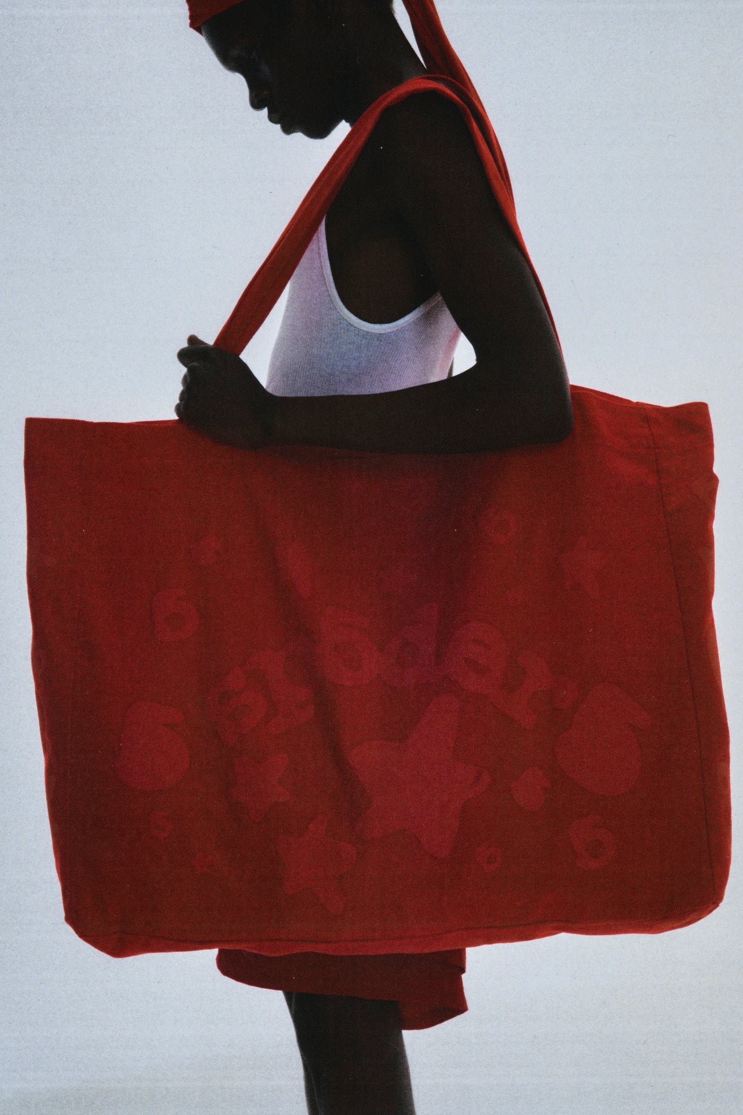RED BELUGA OVERSIZED TOTE