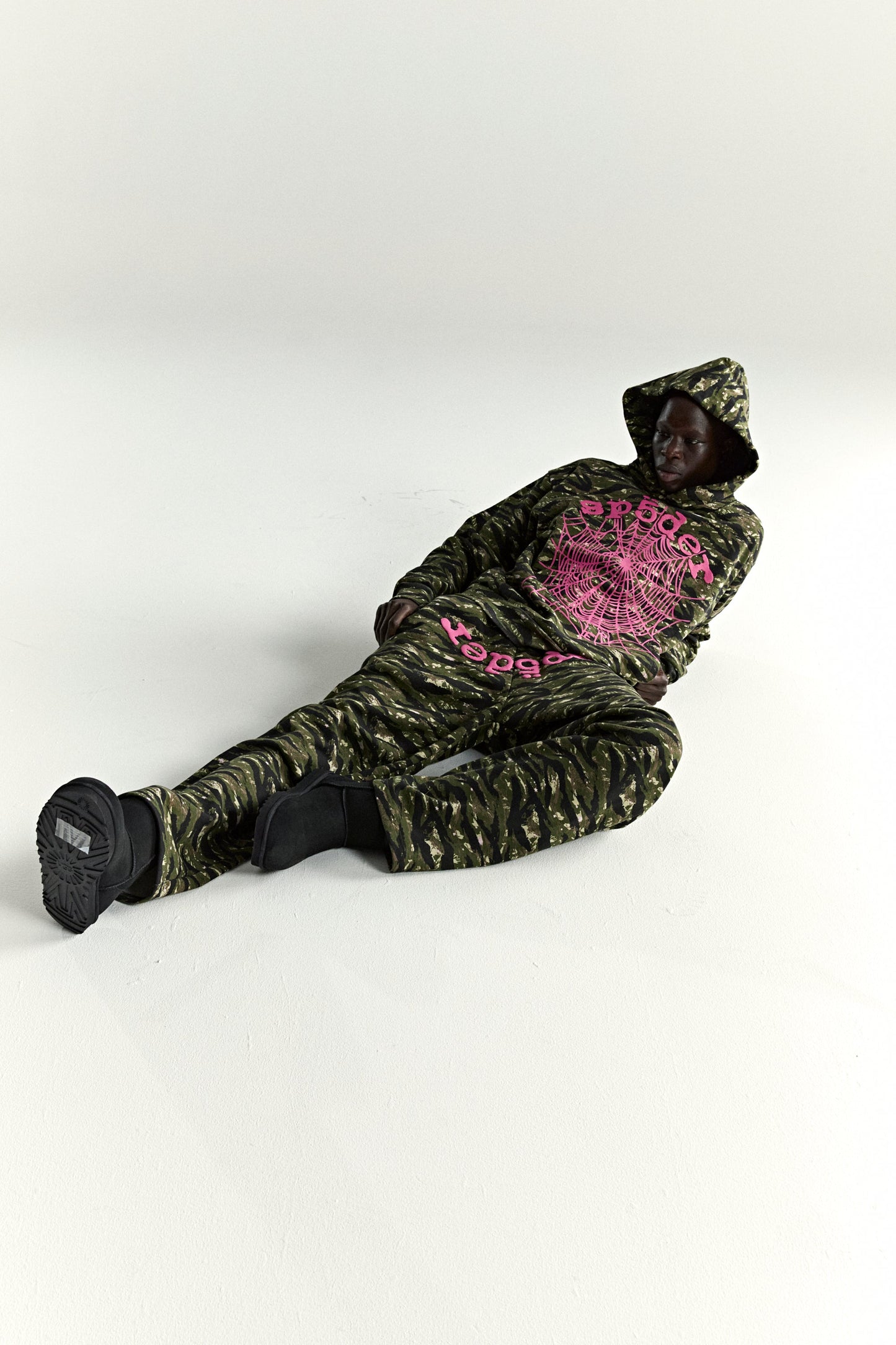 OG WEB V2 TIGER CAMO HOODIE ON MODEL