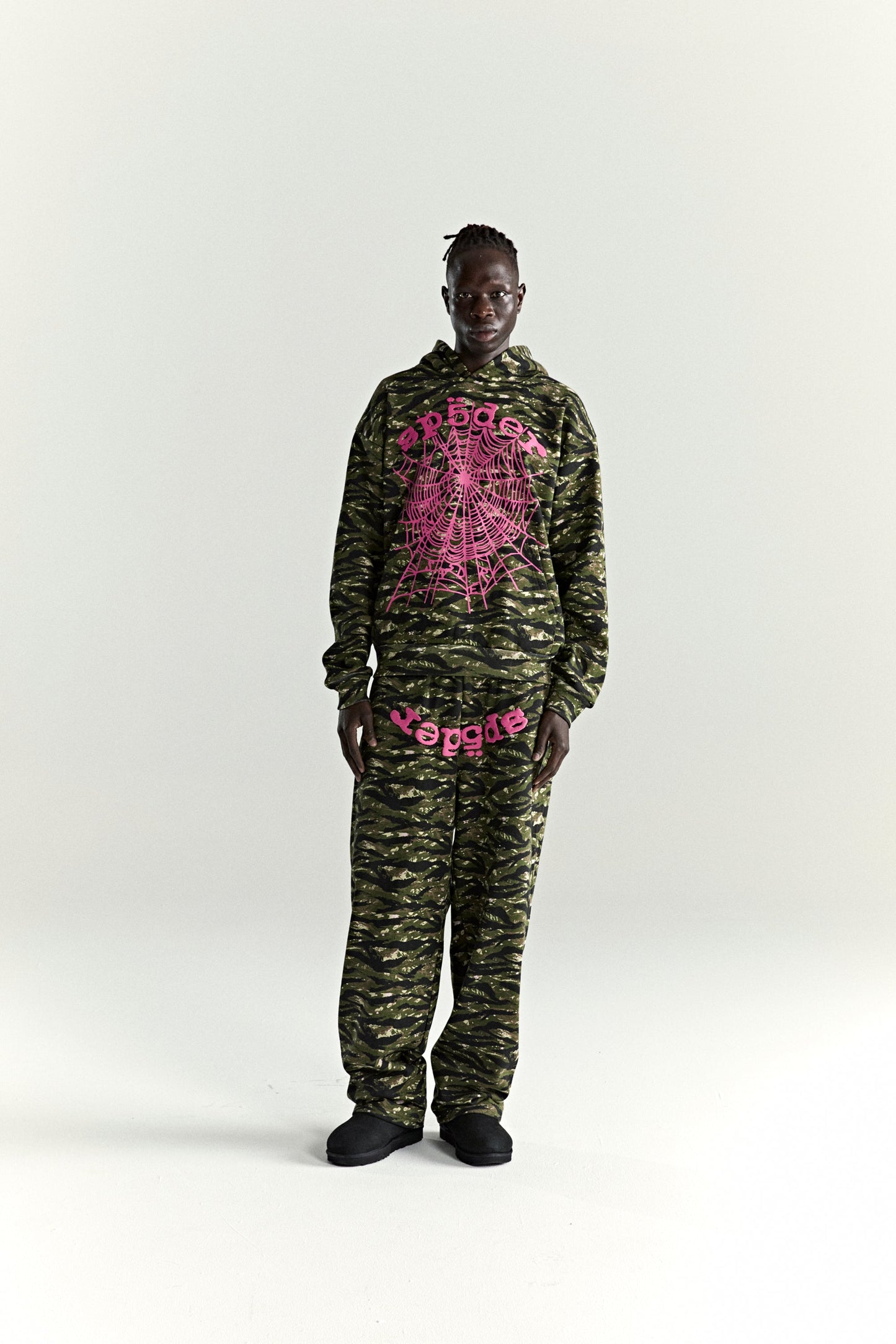 OG WEB V2 TIGER CAMO HOODIE ON MODEL