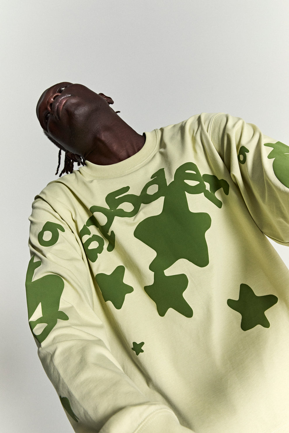 TAN BELUGA LONGSLEEVE ON MODEL