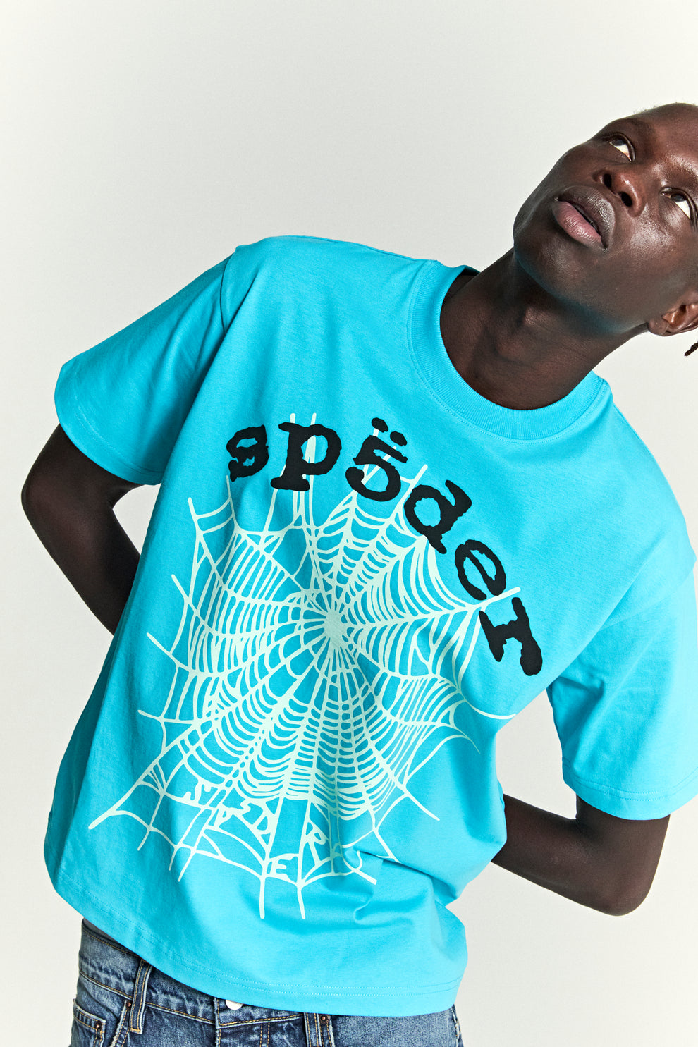 CYAN OG WEB V2 TEE ON MODEL