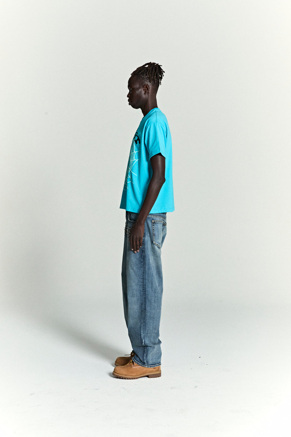 CYAN OG WEB V2 TEE ON MODEL