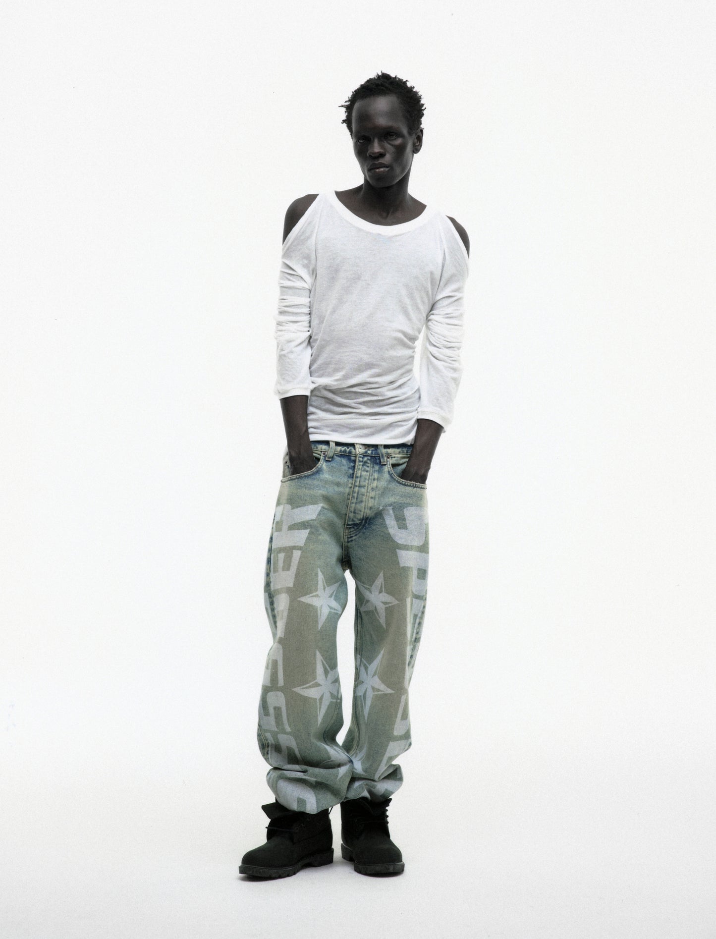 BLUE MX555 DENIM ON MODEL