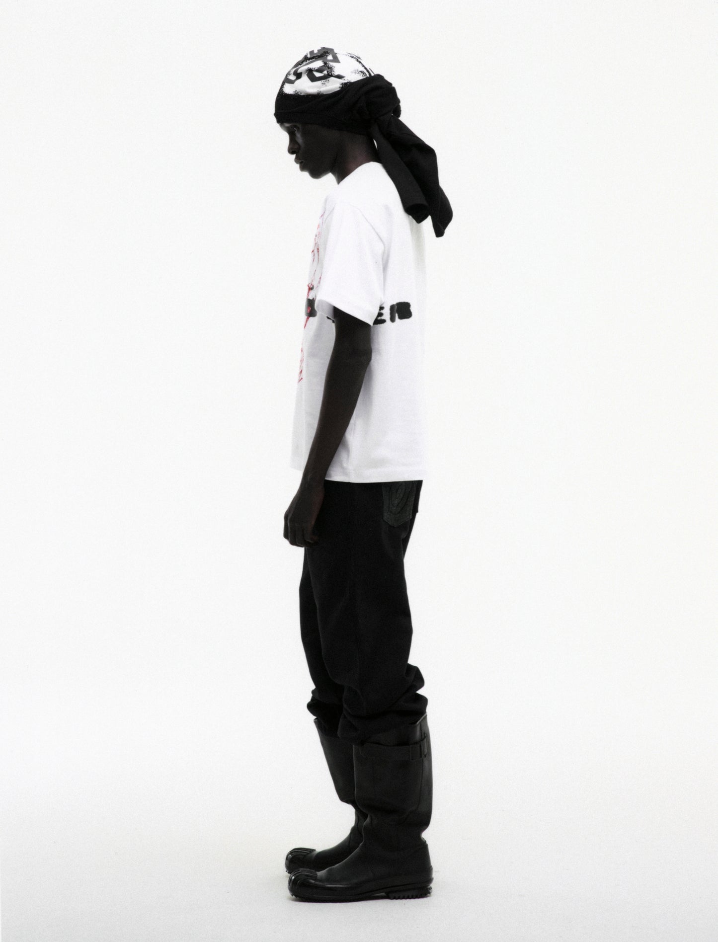 WHITE SPINNER TEE ON MODEL