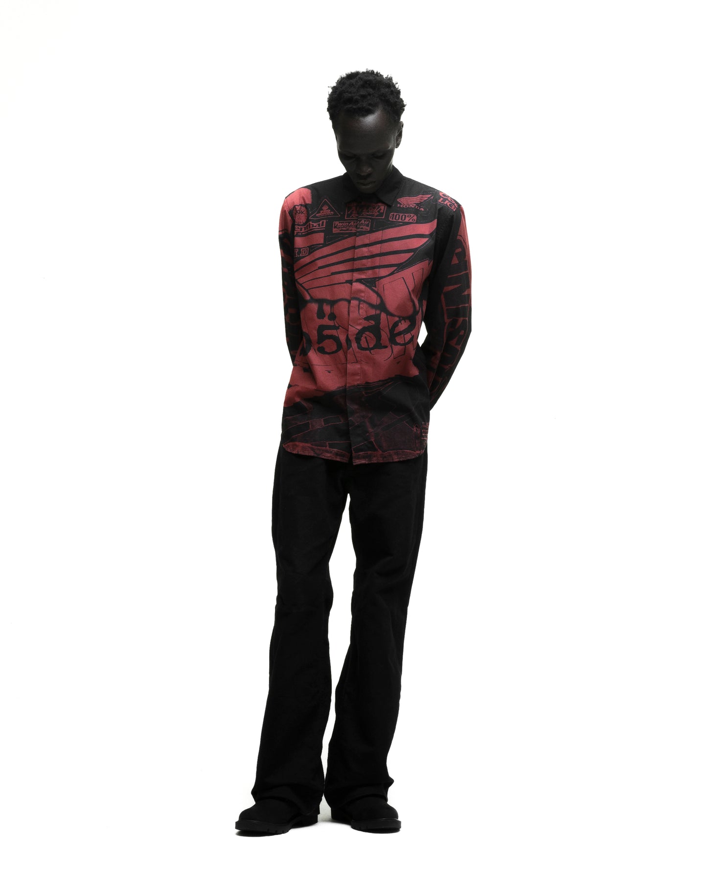 LAP 5 BUTTON UP SHIRT ON MODEL