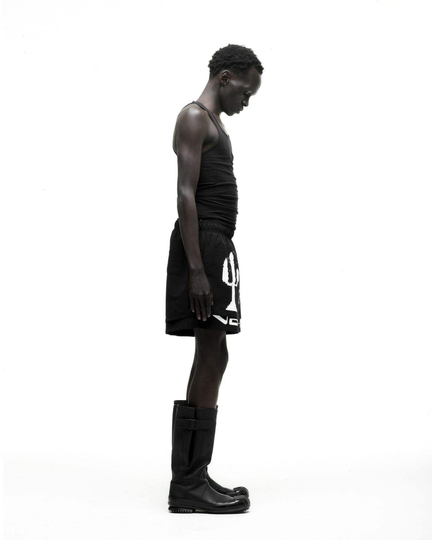 BLACK VAA DOUBLE LAYER SHORT ON MODEL