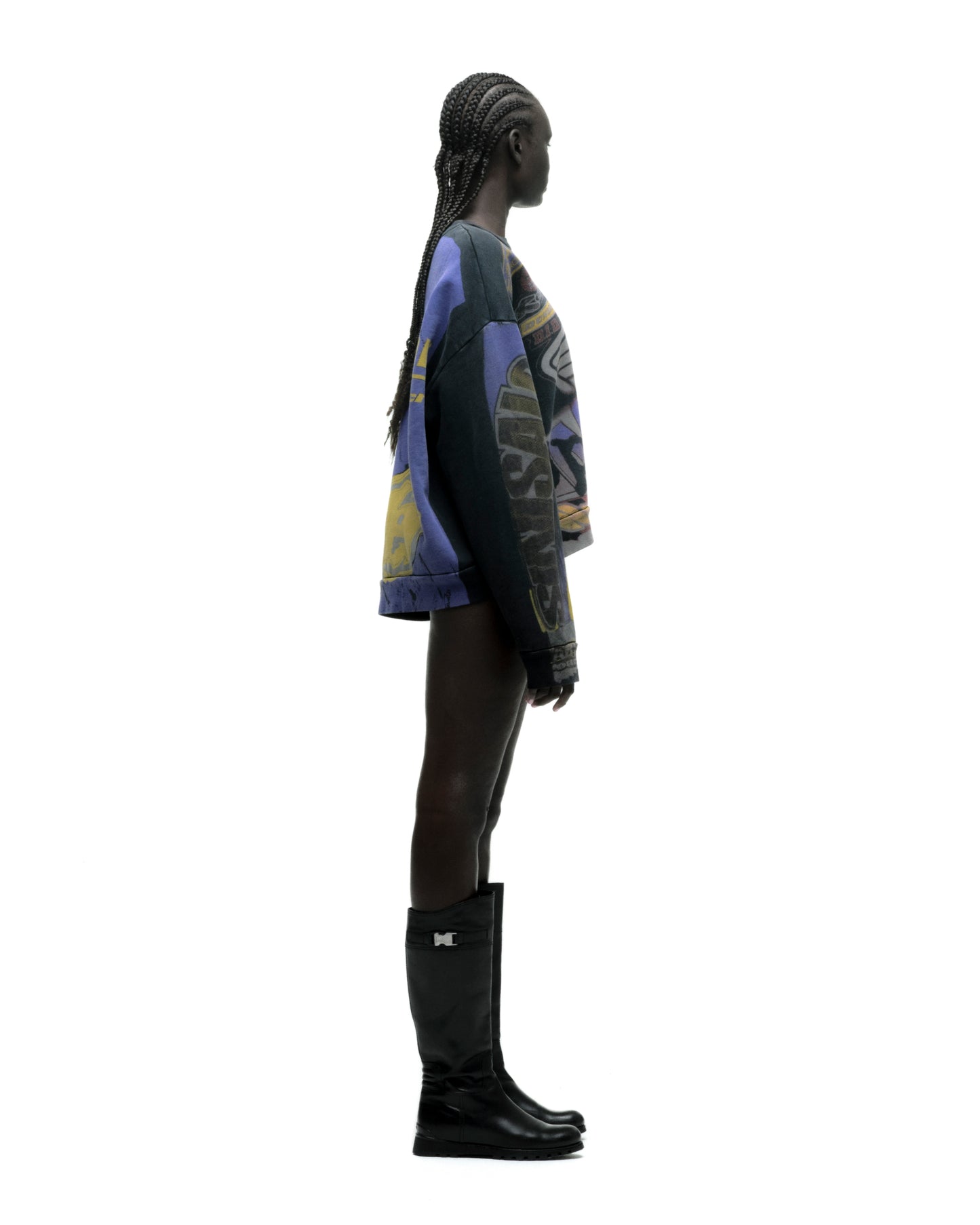 TROMPE-L’ŒIL CREWNECK ON MODEL