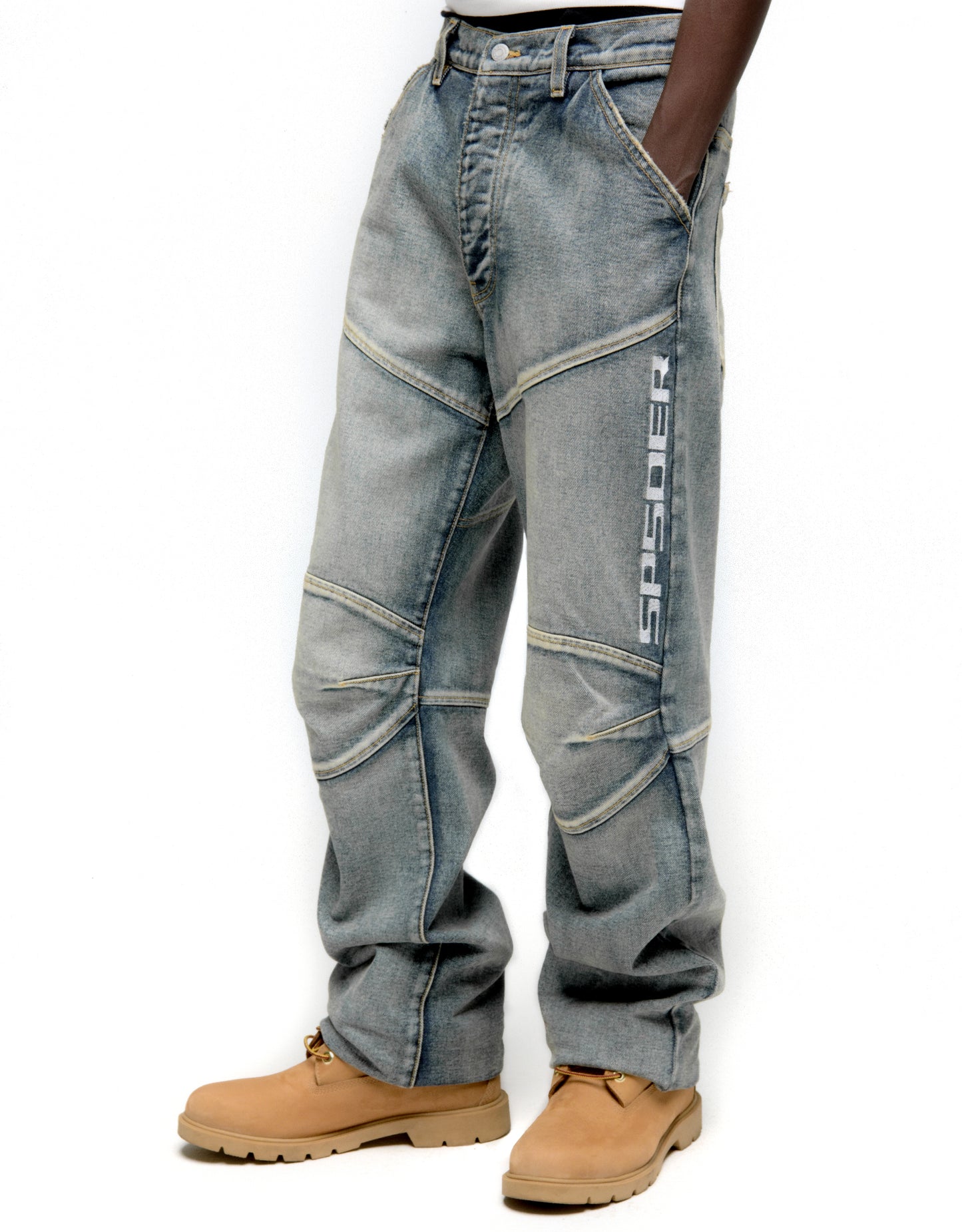 PIT CREW DENIM ON MODEL