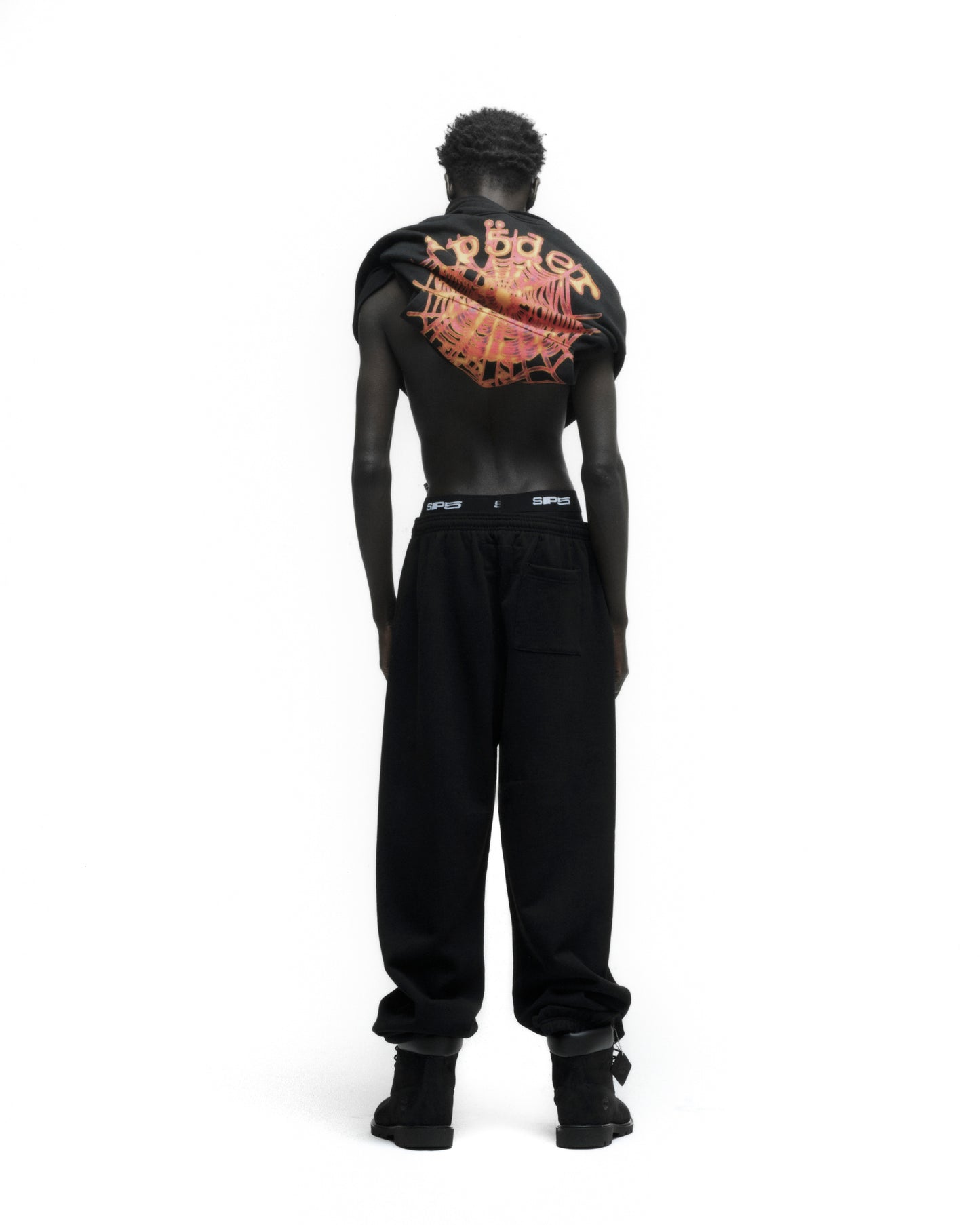 OG LOGO V2 SWEATPANT ON MODEL