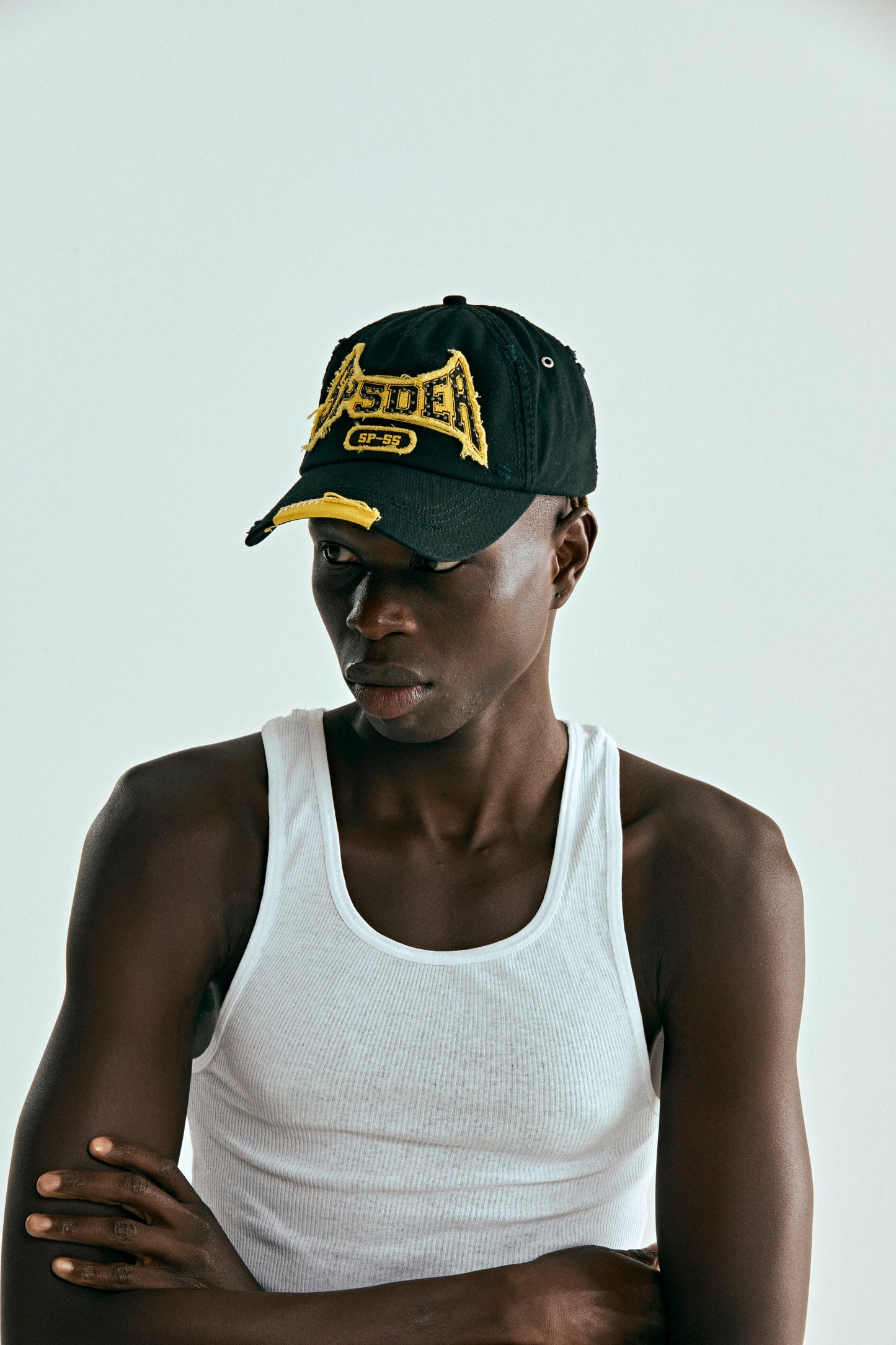 BLACK T&F 6-PANEL