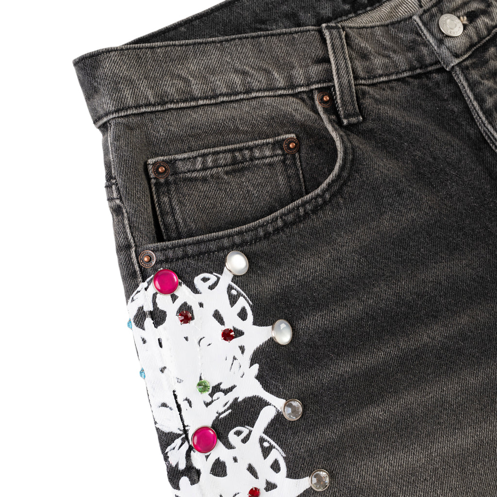 BLACK WASH WEB STONE DENIM SHORTS