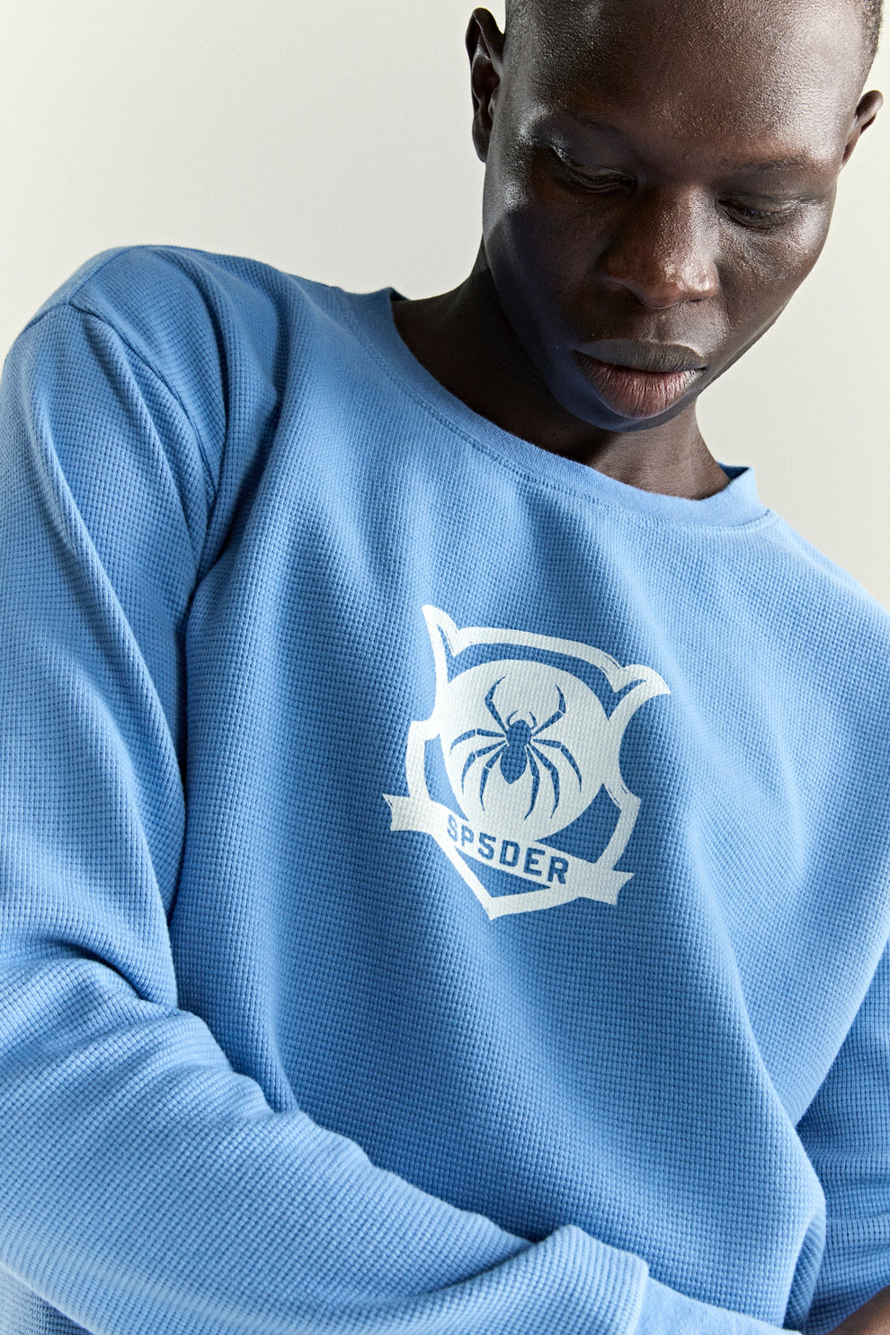 DUSTY BLUE BECKHAM THERMAL ON MODEL