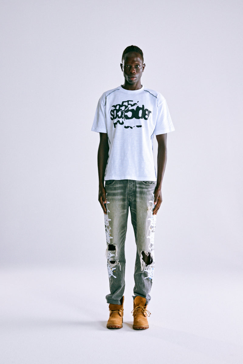 WHITE CONTRAST STITCH SLUB TEE ON MODEL