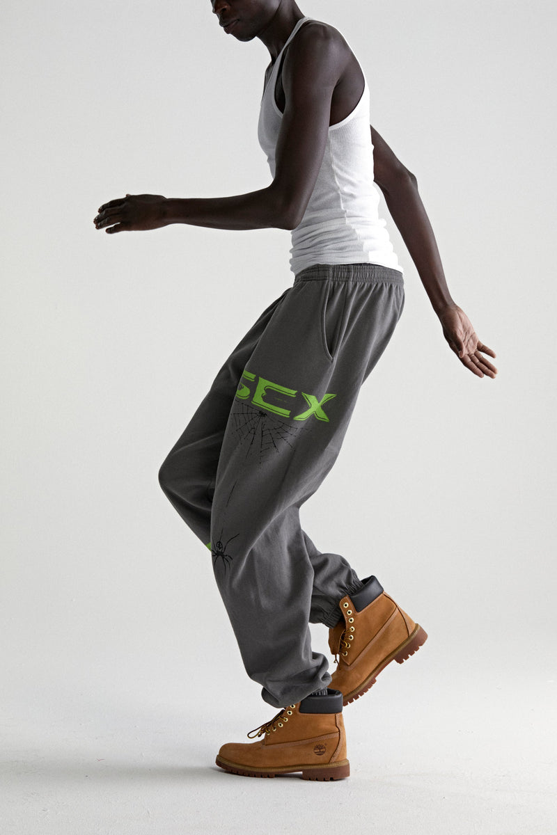 DARK GREY 5EX SWEATPANT ON MODEL