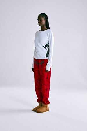 RED OG TREE CAMO SWEATPANT ON MODEL