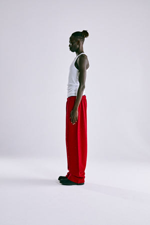 RED WEBSTONE AOP SWEATPANT ON MODEL