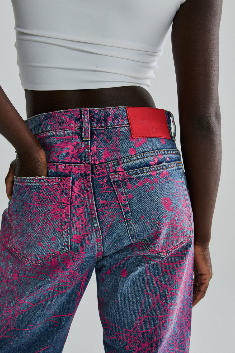 INDIGO V2 WEB DENIM ON MODEL