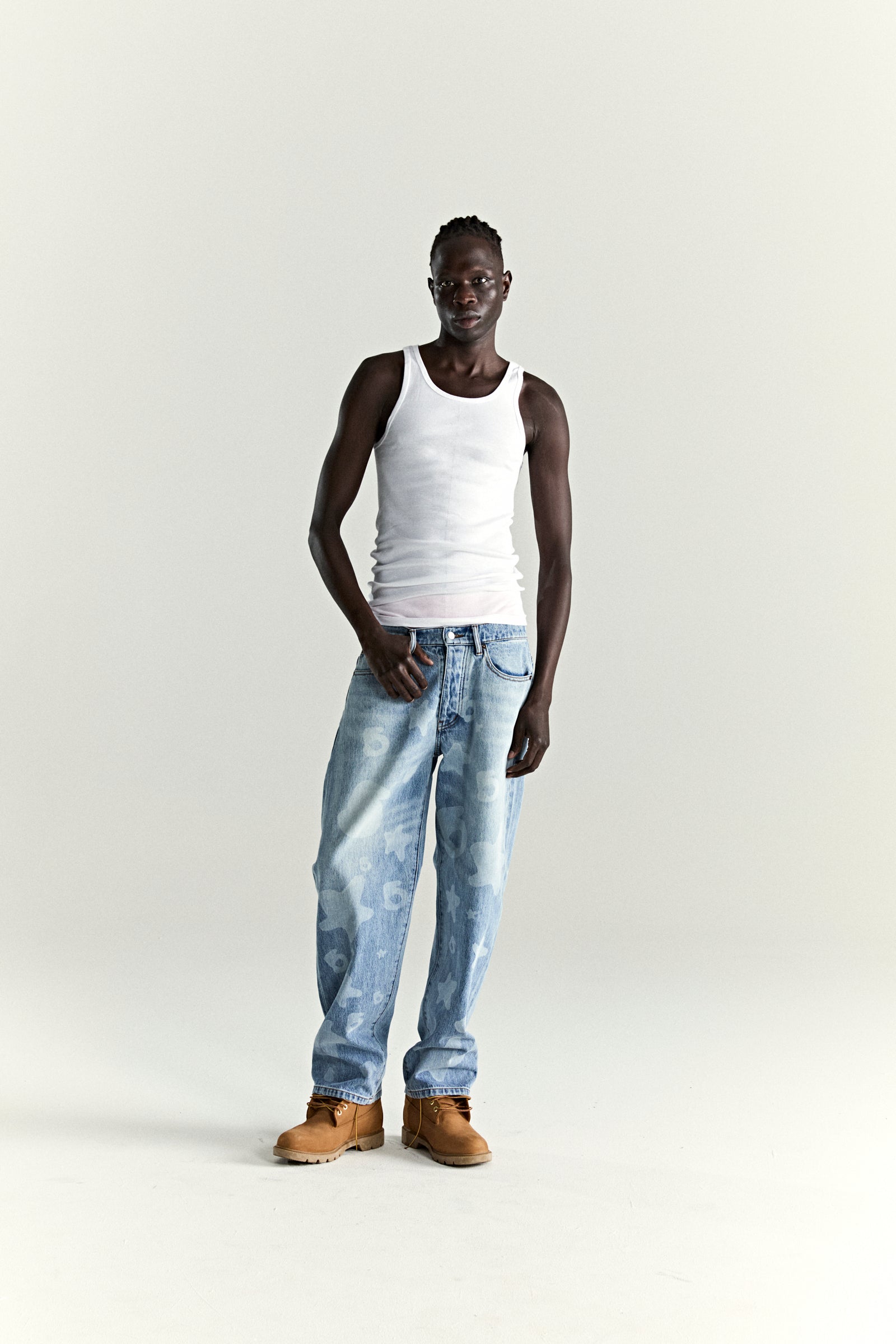 LIGHT BLUE WASH BELUGA DENIM ON MODEL