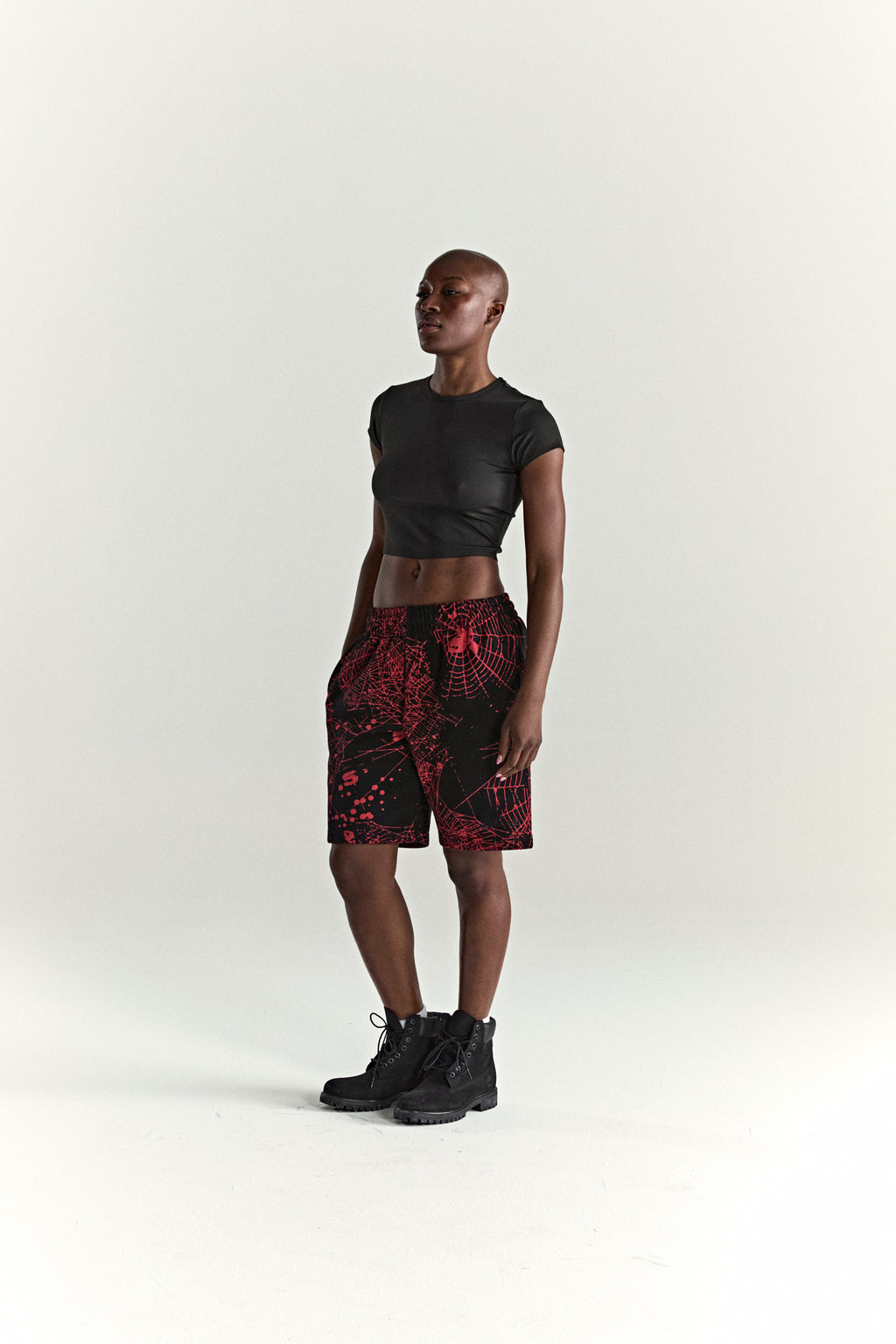 BLACK AOP WEB V2 SWEATSHORT ON MODEL