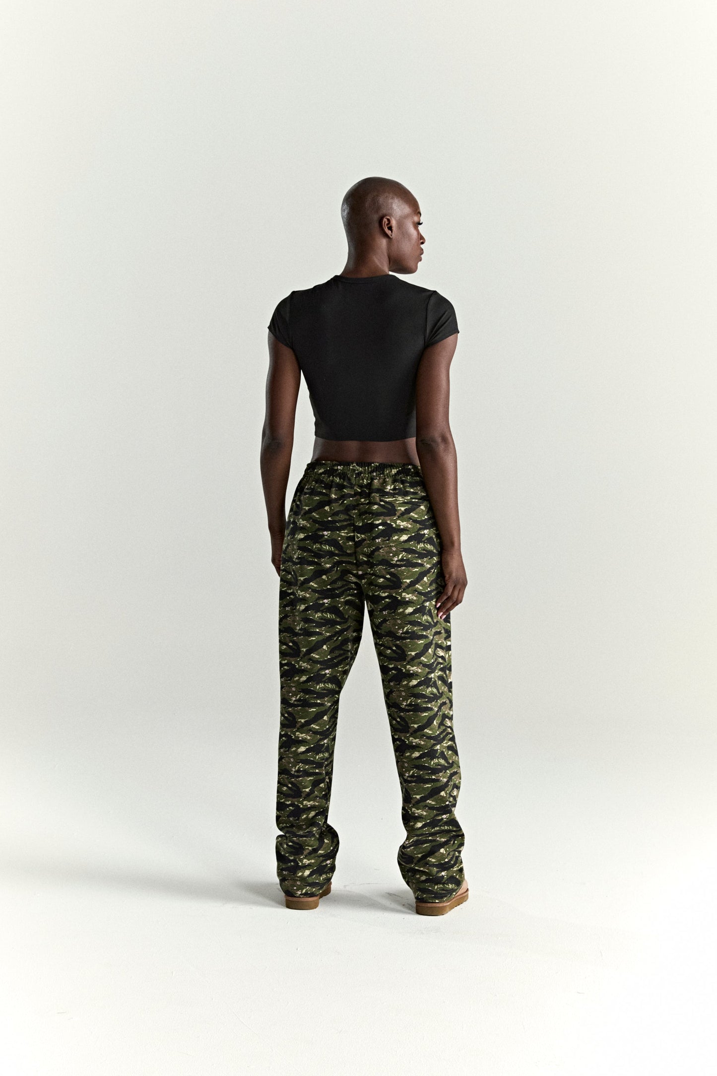 OG WEB V2 TIGER CAMO SWEATPANT ON MODEL
