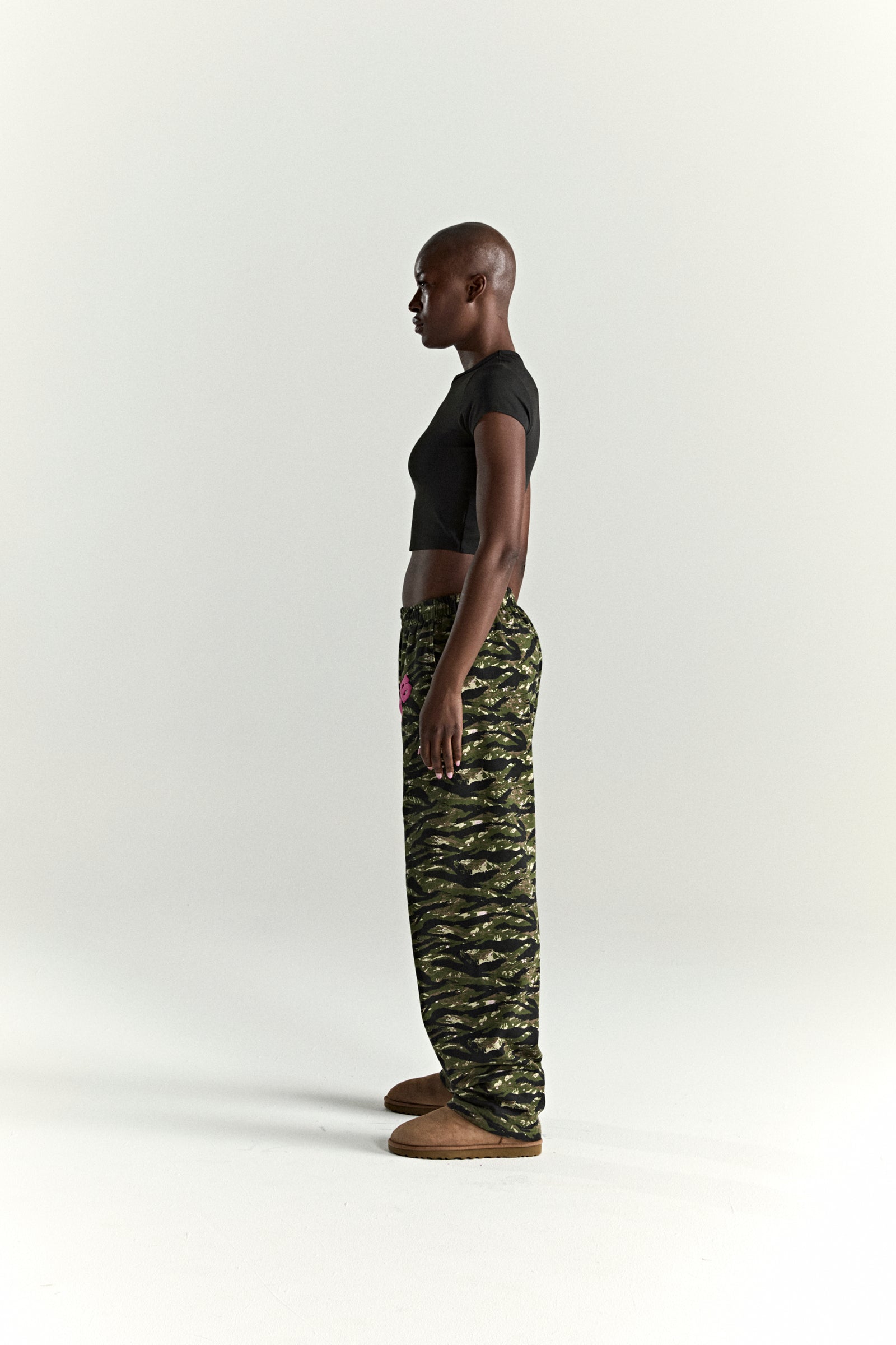 OG WEB V2 TIGER CAMO SWEATPANT ON MODEL