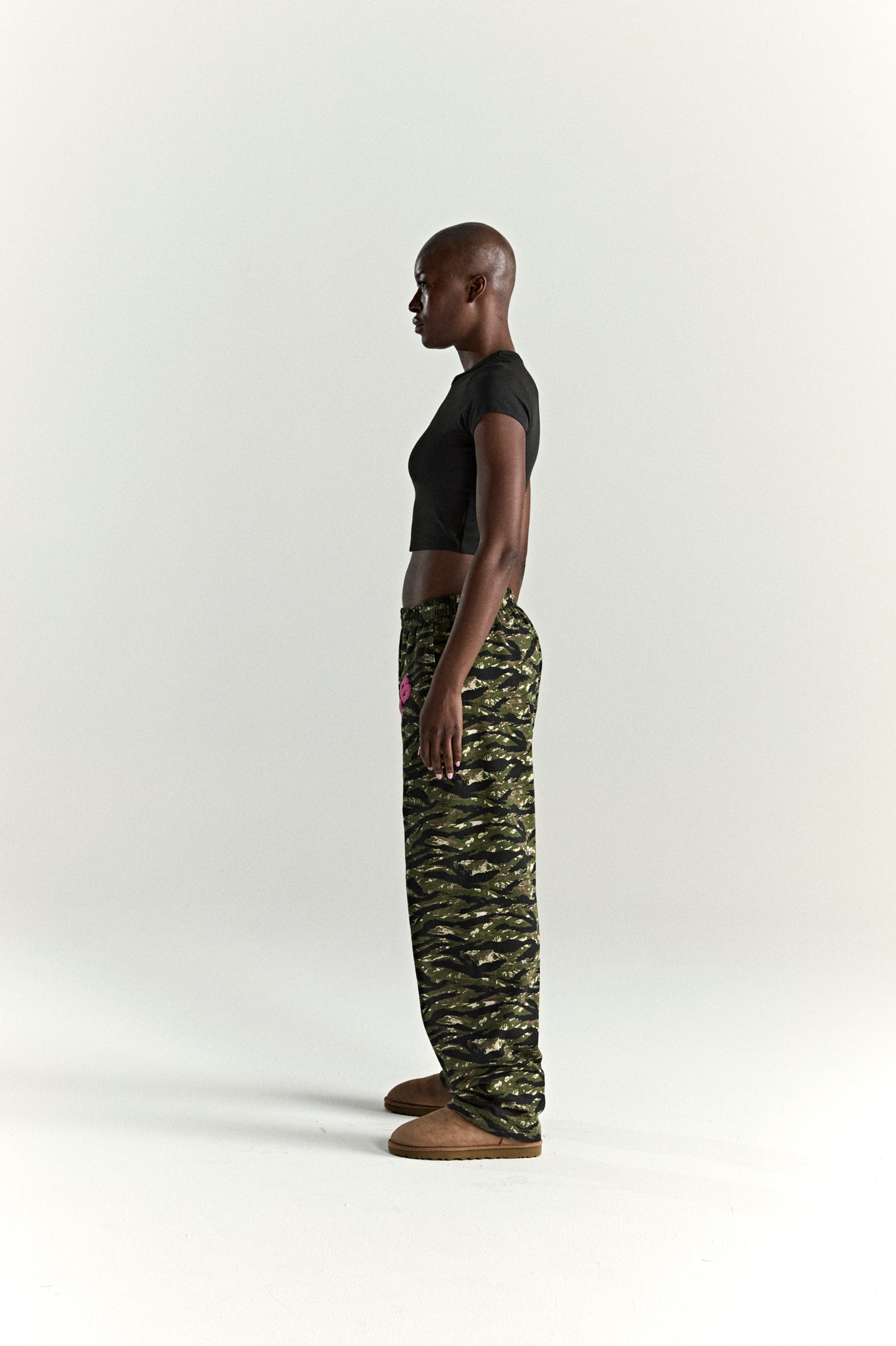 OG WEB V2 TIGER CAMO SWEATPANT ON MODEL