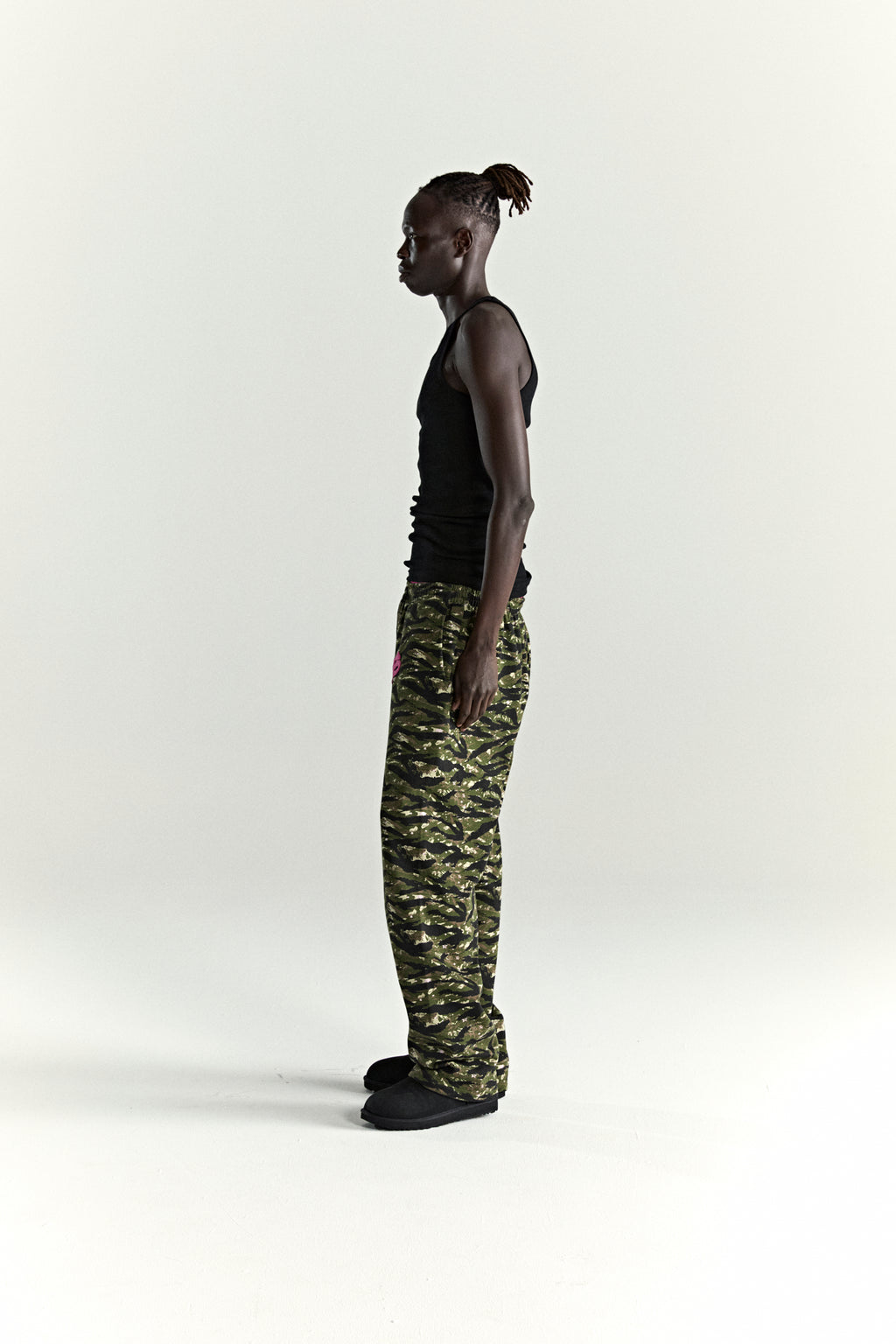 OG WEB V2 TIGER CAMO SWEATPANT ON MODEL