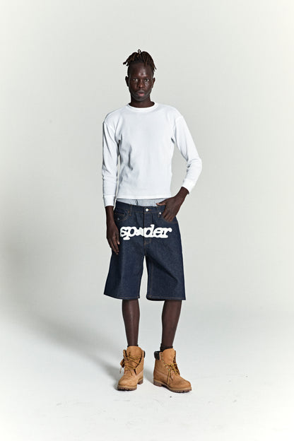 INDIGO V3 LOGO DENIM SHORT ON MODEL