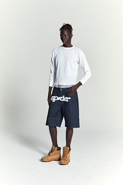 INDIGO V3 LOGO DENIM SHORT ON MODEL