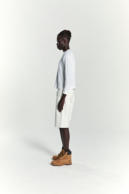 WHITE V3 LOGO DENIM SHORT ON MODEL