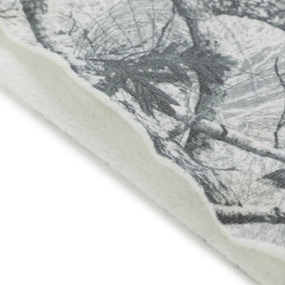 REALTREE OG WEB V2 Sweatshort, 13oz cotton brushed fleece with grey Realtree design and raw hem.