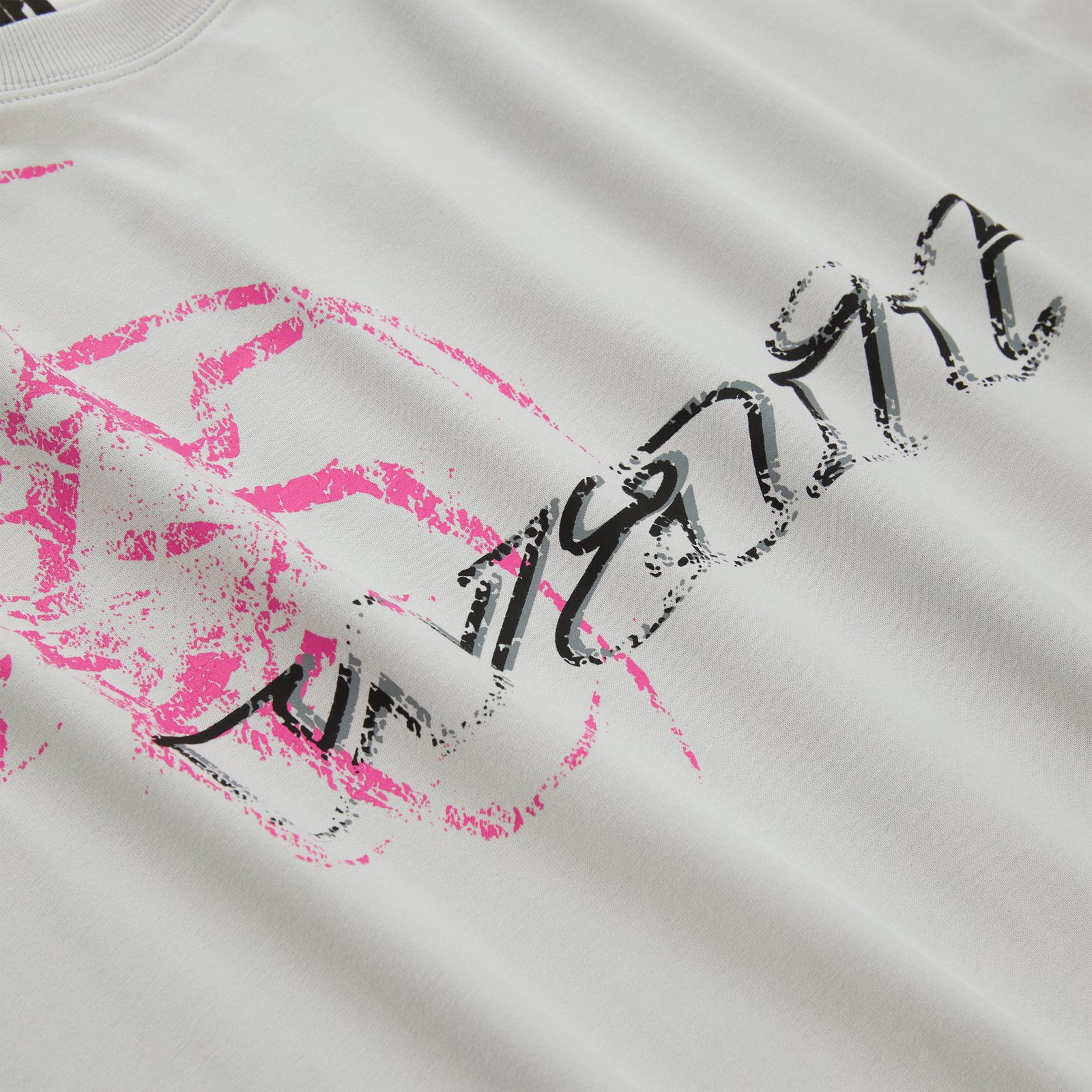 WAIT LONGSLEEVE: Light gray 100% cotton long sleeve tee with black and pink graphic print.