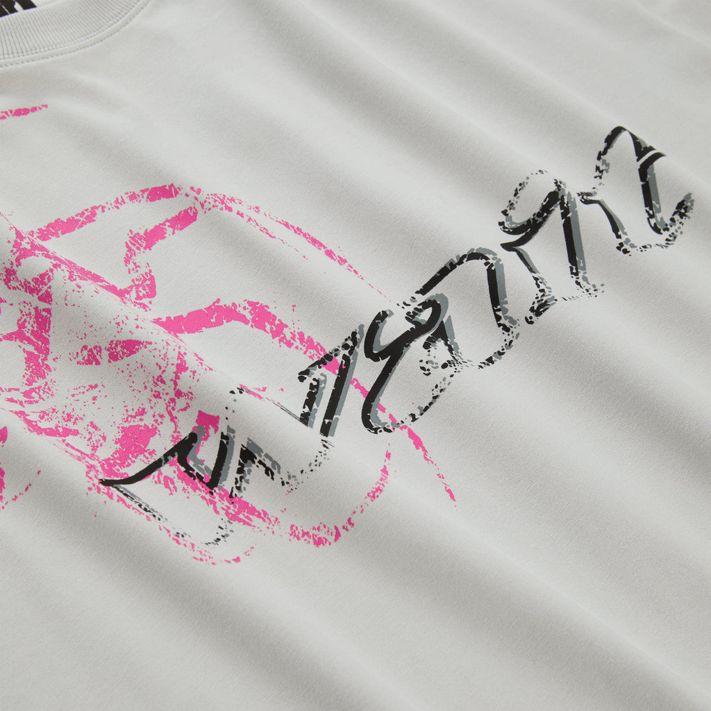 WAIT LONGSLEEVE: Light gray 100% cotton long sleeve tee with black and pink graphic print.