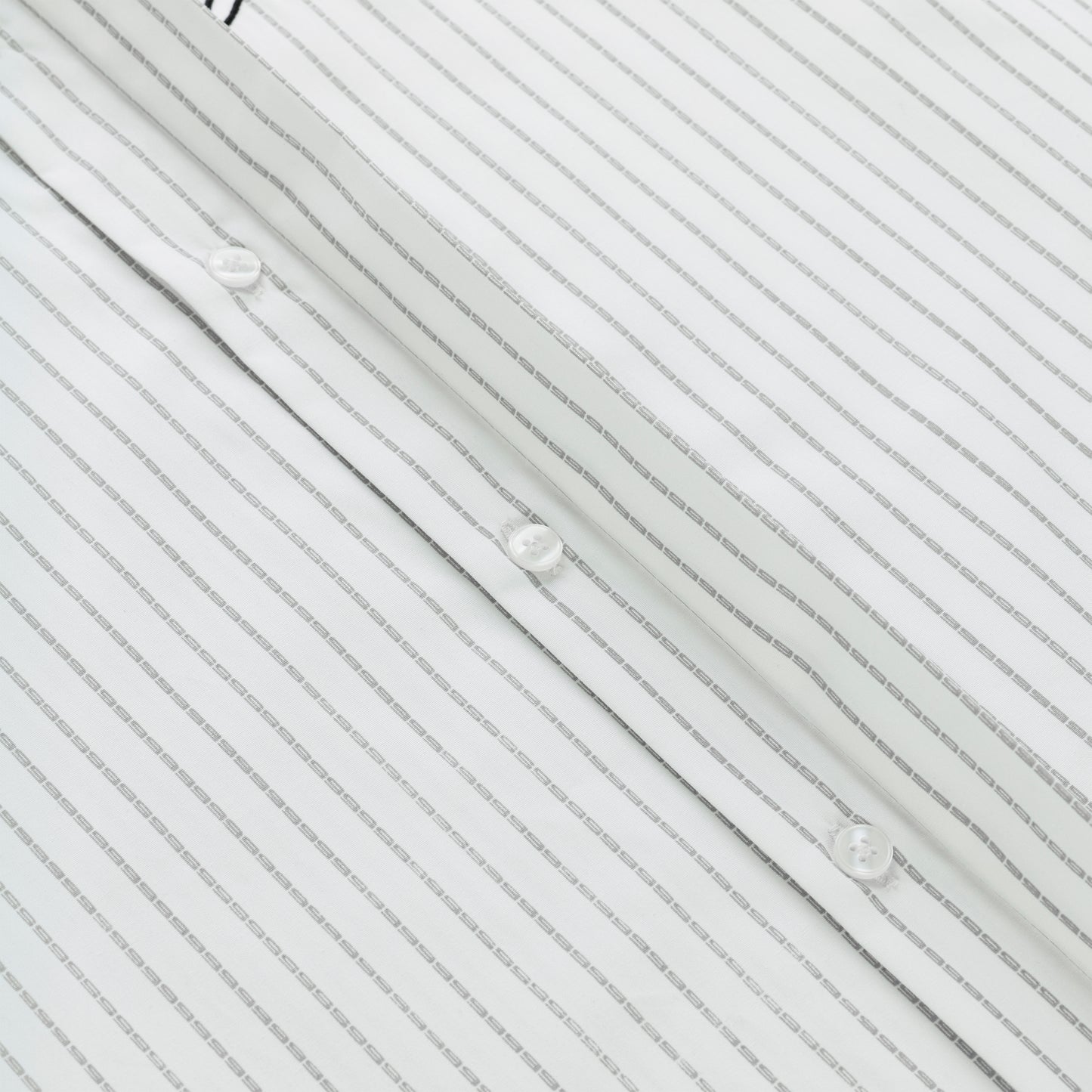 R-05 OXFORD BUTTON DOWN