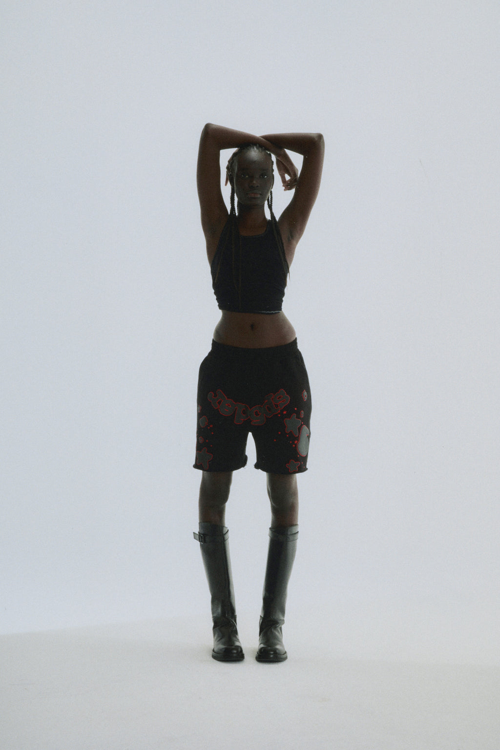 BLACK BELUGA OUTLINE SWEATSHORT ON MODEL