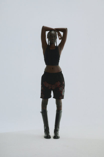 BLACK BELUGA OUTLINE SWEATSHORT ON MODEL
