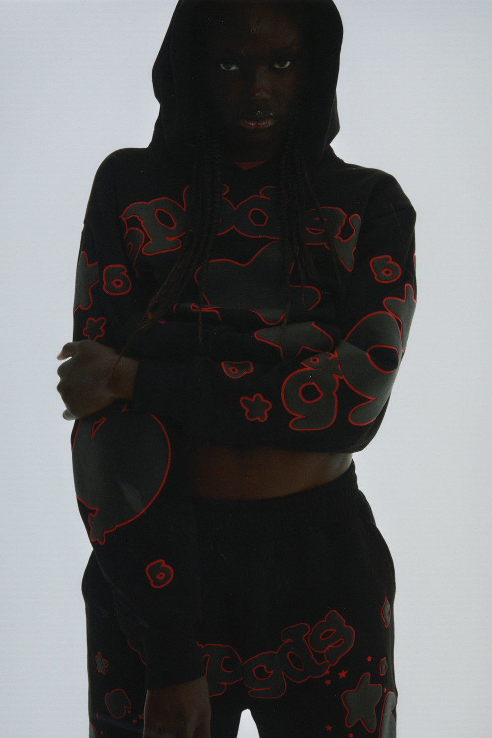 BLACK BELUGA OUTLINE HOODIE ON MODEL
