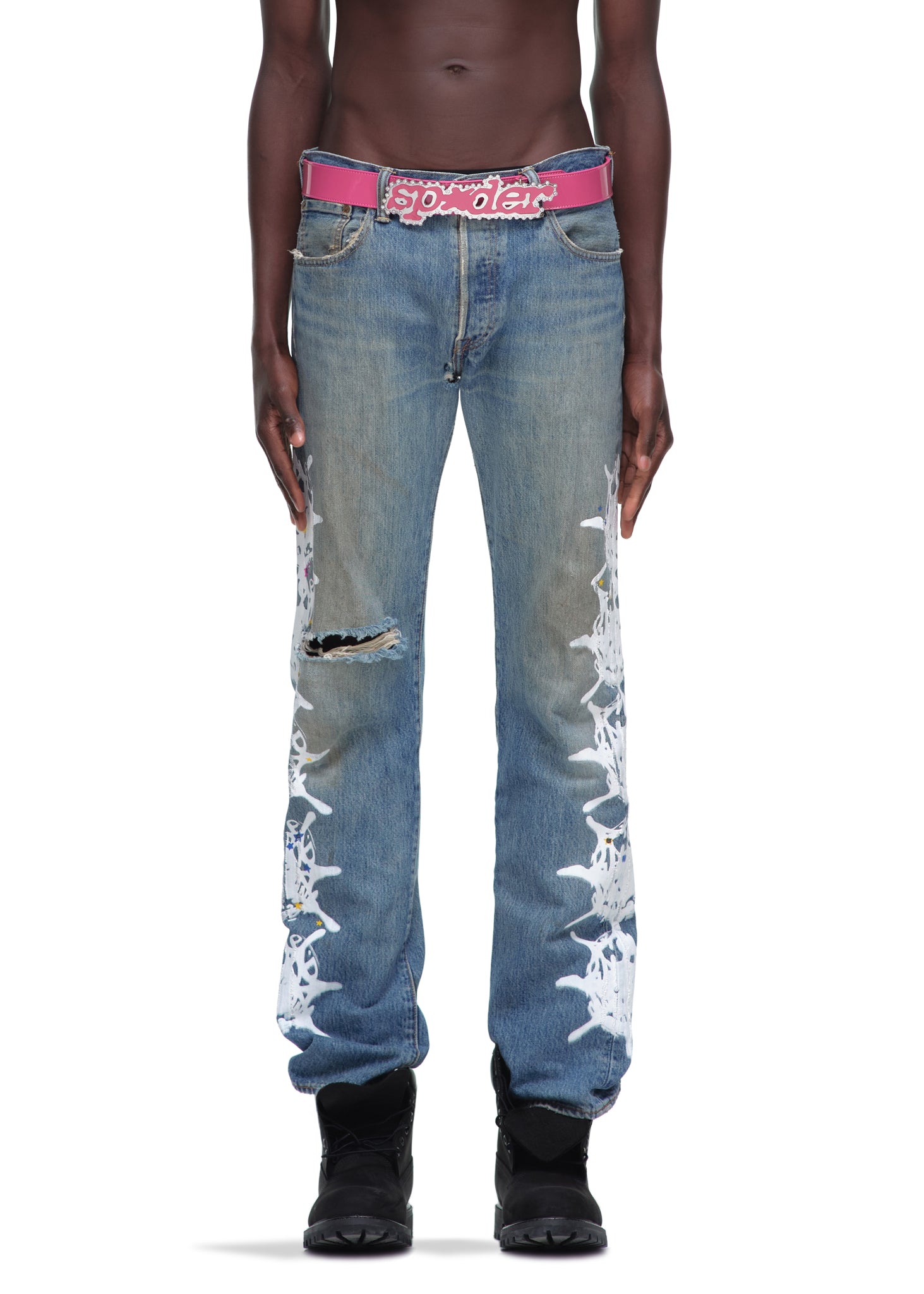 P*NK V2 BELT: Pink patent leather belt with rhinestone SP5DER buckle.