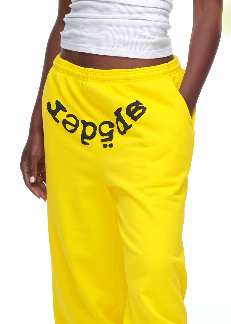 YELLOW LEGACY SWEATPANT FEMALE MODEL 3