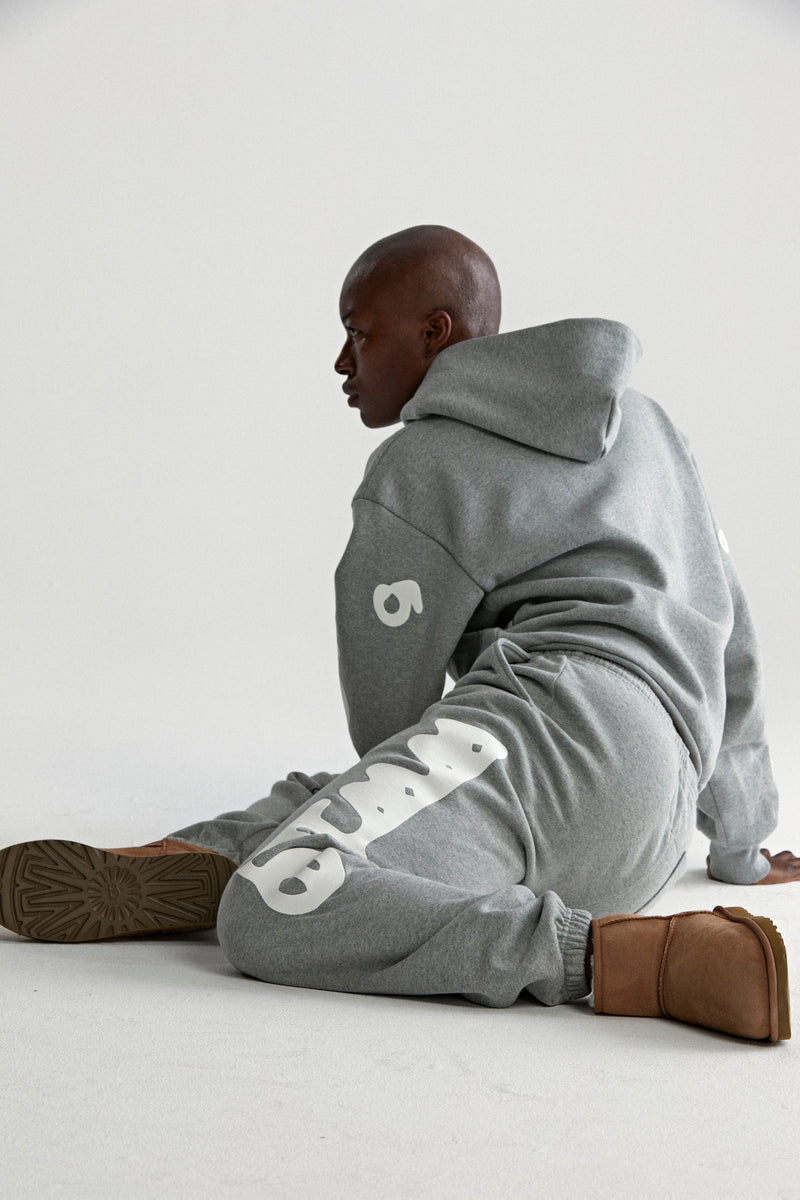 DARK HEATHER GREY BELUGA HOODIE ON MODEL