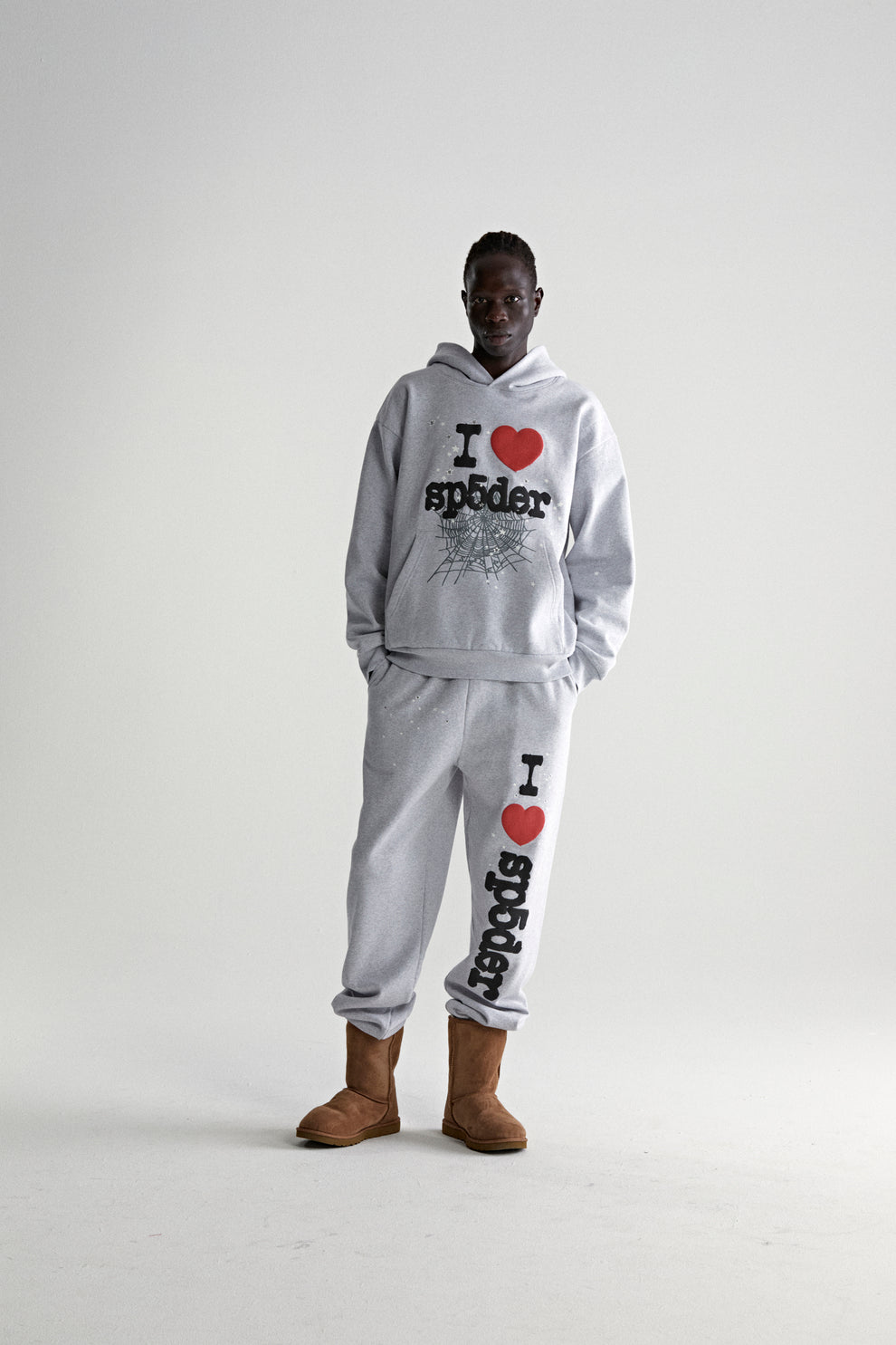 HEATHER GREY SOUVENIR HOODIE ON MODEL